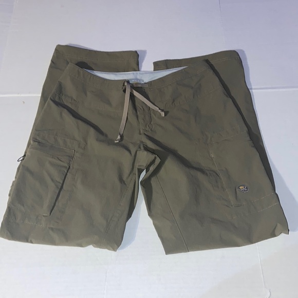 Mountain Hardware ladies 8 convertible pants dark khaki - Picture 1 of 4